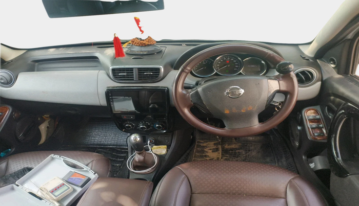 2017 Nissan Terrano XL (D), Diesel, Manual, 1,52,802 km, interior