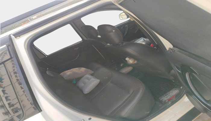 2017 Nissan Terrano XL (D), Diesel, Manual, 1,52,802 km, interior