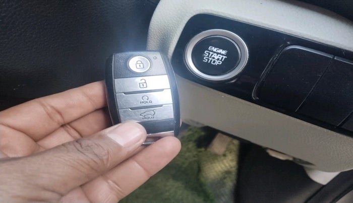 2020 KIA SONET HTX 1.5, Diesel, Manual, 1,56,461 km, interior