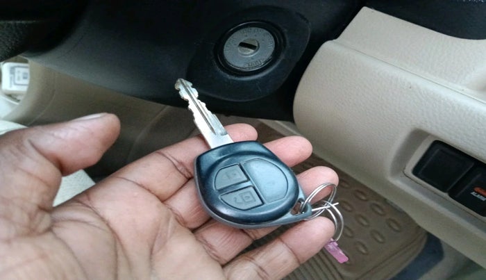 2013 Maruti Swift Dzire VXI, Petrol, Manual, 71,098 km, interior