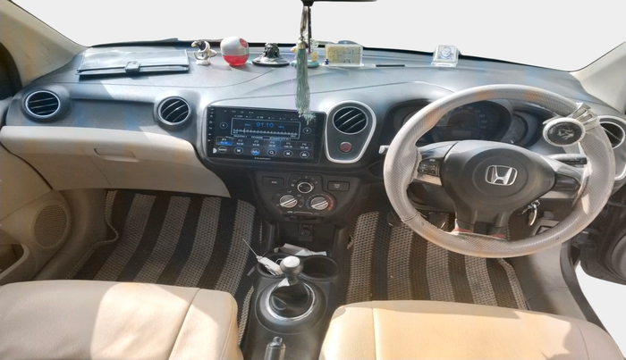 2014 Honda Mobilio 1.5L I-DTEC S, Diesel, Manual, 1,03,327 km, interior