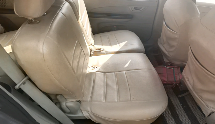 2014 Honda Mobilio 1.5L I-DTEC S, Diesel, Manual, 1,03,327 km, interior