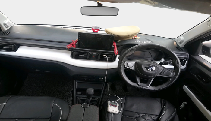 2024 Tata PUNCH PURE MT, Petrol, Manual, 14,460 km, interior