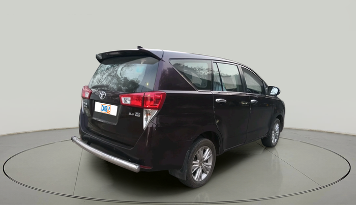 2016 Toyota Innova Crysta 2.4 ZX 7 STR, Diesel, Manual, 2,04,034 km, exterior