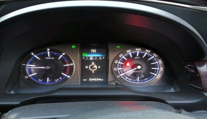 2016 Toyota Innova Crysta 2.4 ZX 7 STR, Diesel, Manual, 2,04,034 km, interior