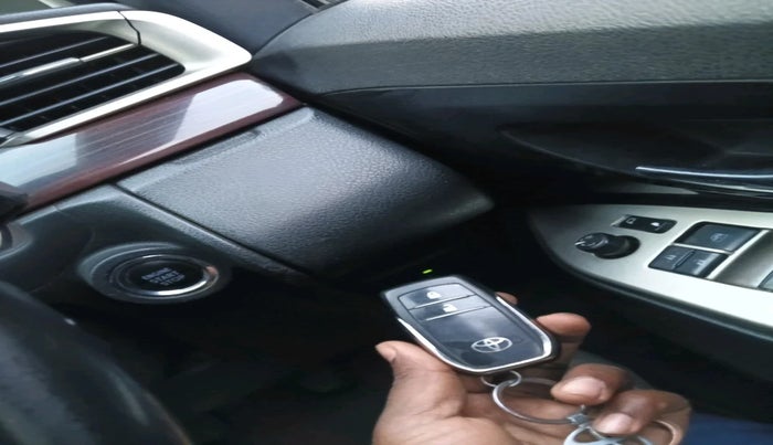 2016 Toyota Innova Crysta 2.4 ZX 7 STR, Diesel, Manual, 2,04,034 km, interior