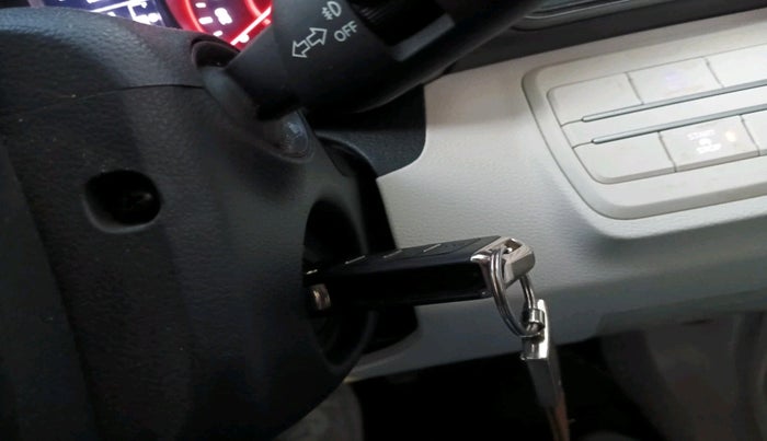 2024 Mahindra XUV 3XO MX3 1.5 Turbo Diesel, Diesel, Manual, 23,970 km, interior