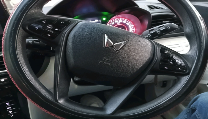 2024 Mahindra XUV 3XO MX3 1.5 Turbo Diesel, Diesel, Manual, 23,970 km, interior