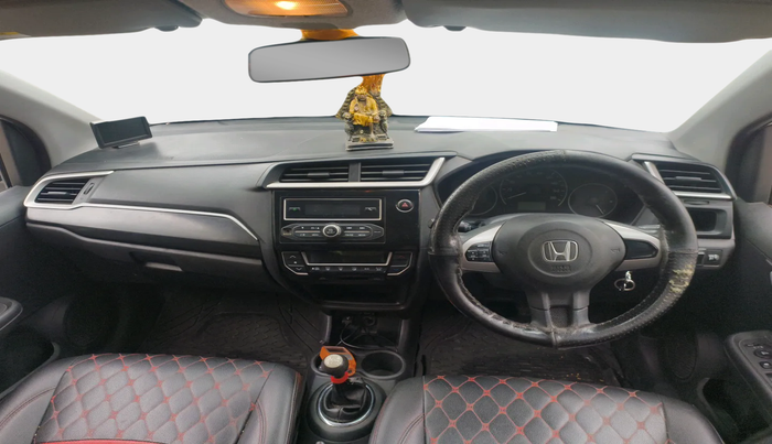 2017 Honda BR-V 1.5L I-VTEC S, Petrol, Manual, 1,32,914 km, interior