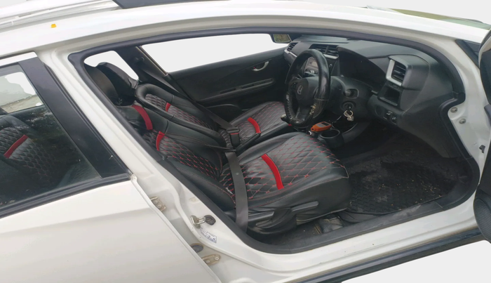 2017 Honda BR-V 1.5L I-VTEC S, Petrol, Manual, 1,32,914 km, interior