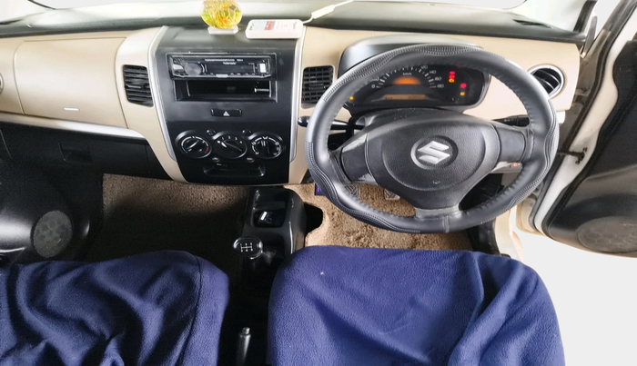 2017 Maruti Wagon R 1.0 LXI CNG, Petrol, Manual, 80,890 km, interior