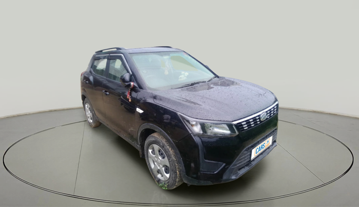 2022 Mahindra XUV300 W6 1.2 PETROL, Petrol, Manual, 26,142 km, exterior