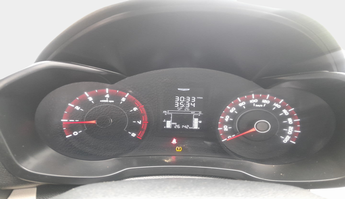 2022 Mahindra XUV300 W6 1.2 PETROL, Petrol, Manual, 26,142 km, interior