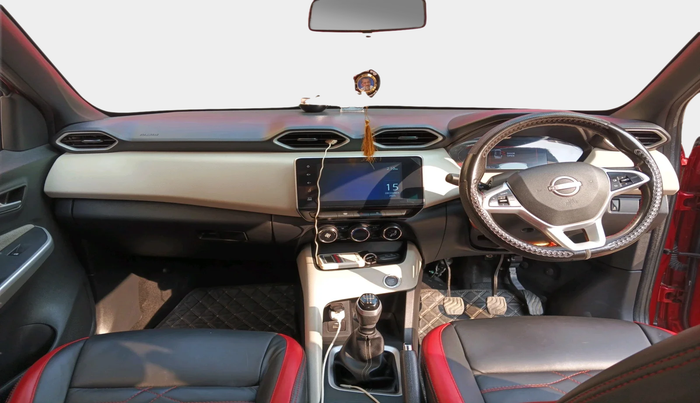 2023 Nissan MAGNITE XV MT, Petrol, Manual, 15,177 km, interior