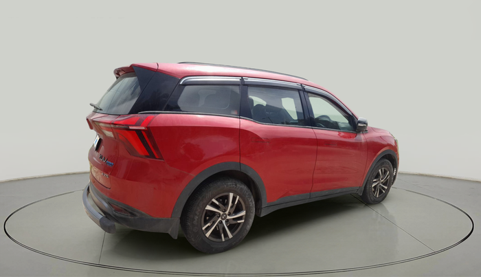2021 Mahindra XUV700 AX 5 P MT 7 STR, Petrol, Manual, 11,397 km, exterior