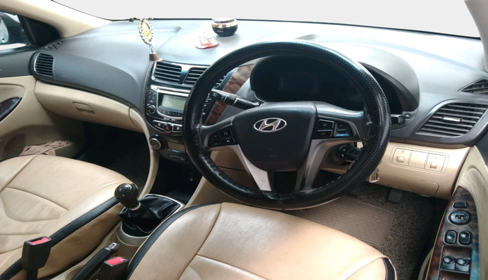 2012 Hyundai Verna FLUIDIC 1.6 CRDI SX, Diesel, Manual, 1,83,542 km, interior