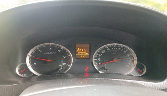 2015 Maruti Swift VDI, Diesel, Manual, 1,74,349 km, interior