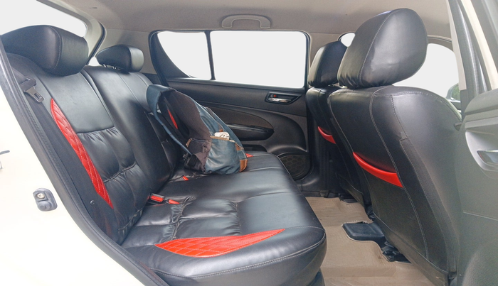 2015 Maruti Swift VDI, Diesel, Manual, 1,74,349 km, interior