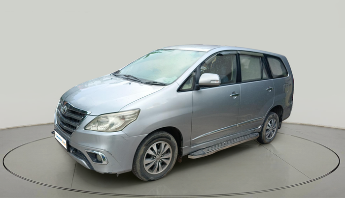 2015 Toyota Innova 2.5 VX 7 STR, Diesel, Manual, 1,71,840 km, exterior