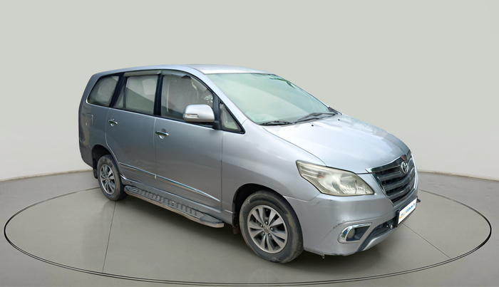 2015 Toyota Innova 2.5 VX 7 STR, Diesel, Manual, 1,71,840 km, exterior