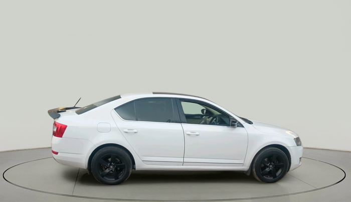 2015 Skoda Octavia ELEGANCE 2.0 TDI AT, Diesel, Automatic, 85,741 km, exterior