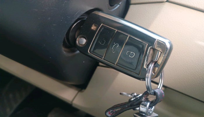 2015 Skoda Octavia ELEGANCE 2.0 TDI AT, Diesel, Automatic, 85,741 km, interior