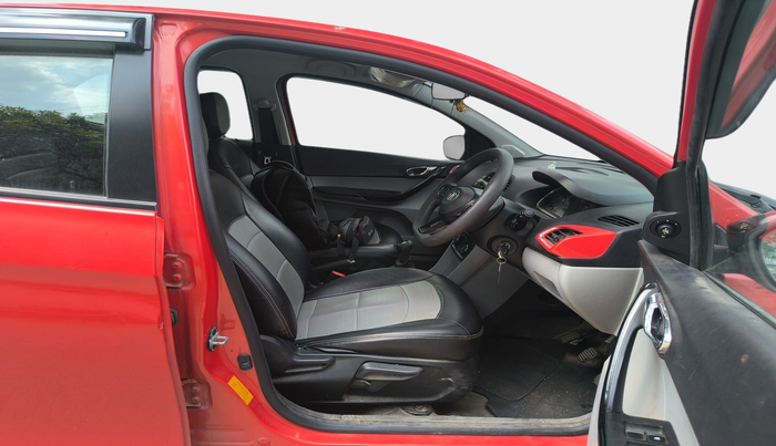 2020 Tata Tiago XZ PLUS PETROL, Petrol, Manual, 28,074 km, interior