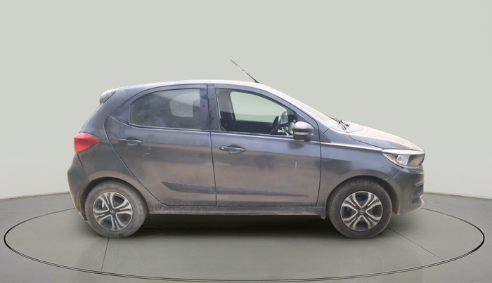 2022 Tata Tiago XT PETROL, Petrol, Manual, 1,15,205 km, exterior