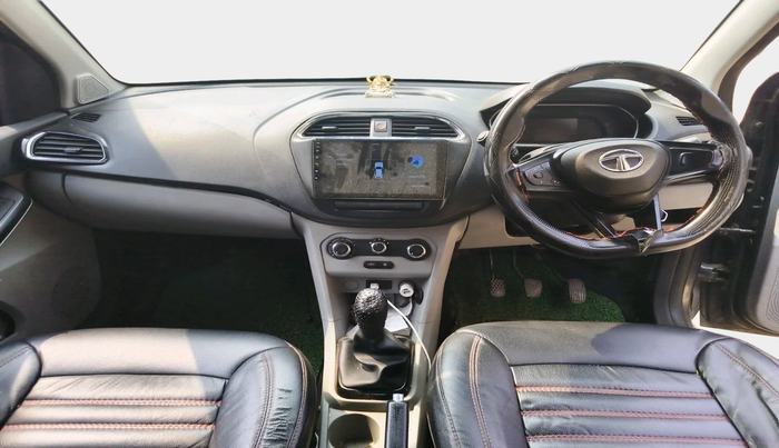 2022 Tata Tiago XT PETROL, Petrol, Manual, 1,15,205 km, interior