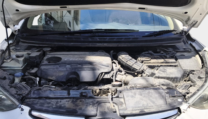 2014 Hyundai New Elantra 1.6 SX MT DIESEL, Diesel, Manual, 1,99,614 km, exterior