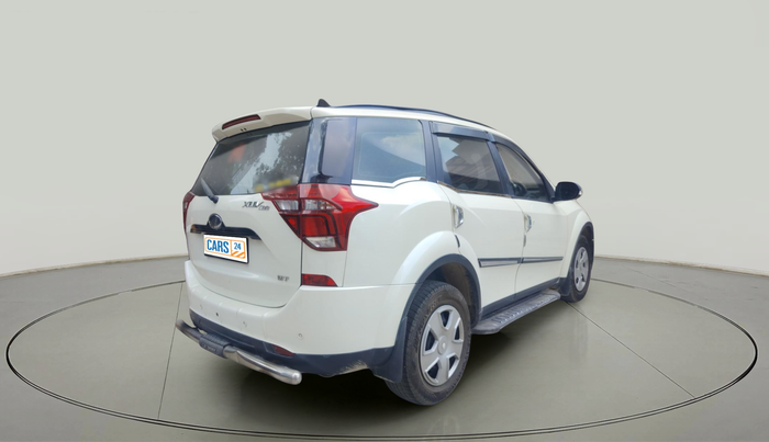 2020 Mahindra XUV500 W7, Diesel, Manual, 94,723 km, exterior