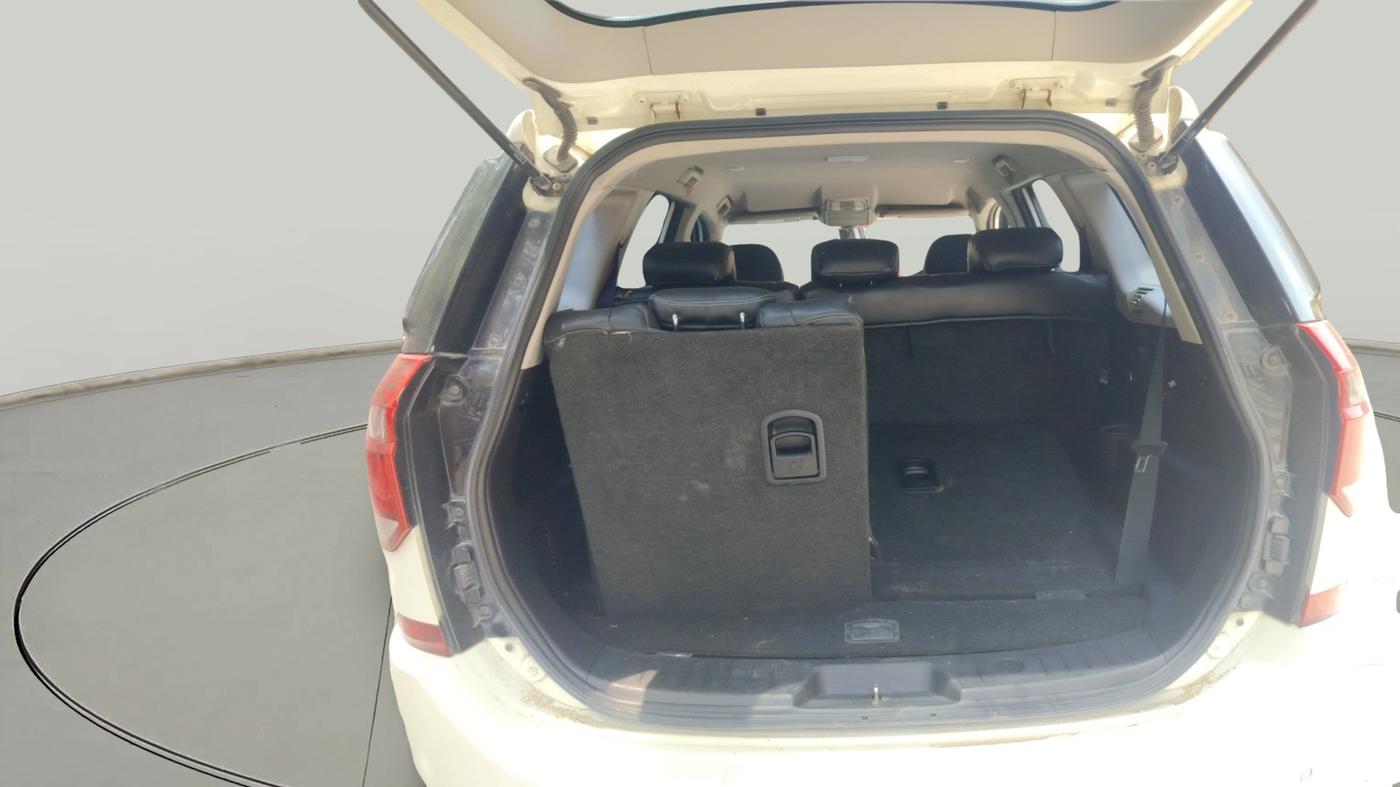 2020 Mahindra XUV500 W7, Diesel, Manual, 94,723 km, exterior