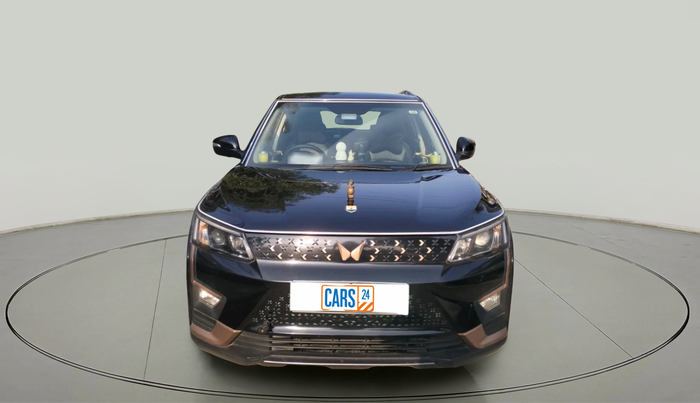 2023 Mahindra XUV400 EL 7.2 KW, Electric, Automatic, 67,603 km, exterior