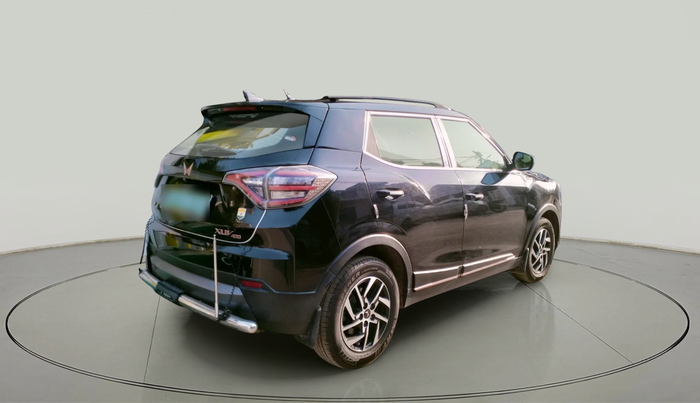 2023 Mahindra XUV400 EL 7.2 KW, Electric, Automatic, 67,603 km, exterior