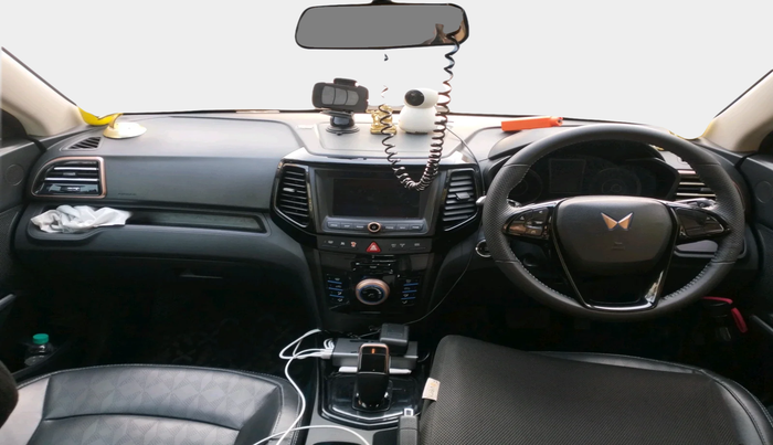 2023 Mahindra XUV400 EL 7.2 KW, Electric, Automatic, 67,603 km, interior