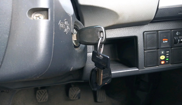 2012 Maruti Wagon R 1.0 LXI CNG, Petrol, Manual, 1,58,105 km, interior