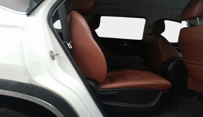 2021 MG HECTOR PLUS SHARP 2.0 DIESEL TURBO MT 6-STR, Diesel, Manual, 1,34,400 km, interior