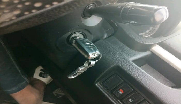 2017 Maruti Swift VXI, Petrol, Manual, 75,040 km, interior