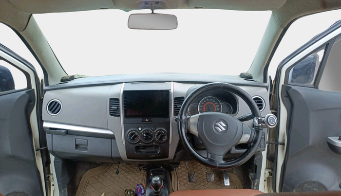 2011 Maruti Wagon R 1.0 VXI, Petrol, Manual, 1,44,173 km, interior
