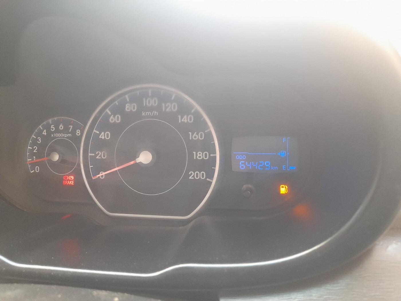2015 Hyundai i10 MAGNA 1.1, Petrol, Manual, 64,429 km, interior