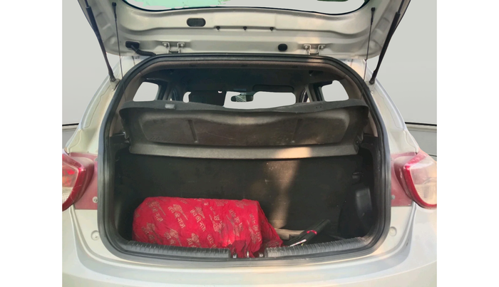 2013 Hyundai Grand i10 MAGNA 1.1 CRDI, Diesel, Manual, 1,56,511 km, exterior