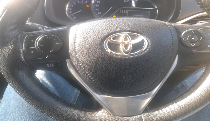 2018 Toyota YARIS G MT, Petrol, Manual, 1,15,291 km, interior