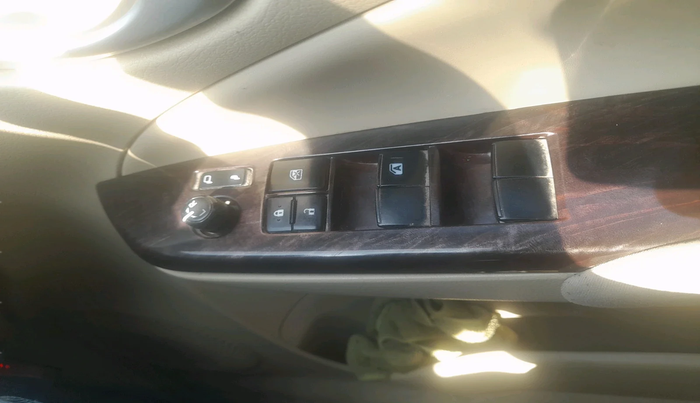 2018 Toyota YARIS G MT, Petrol, Manual, 1,15,291 km, interior