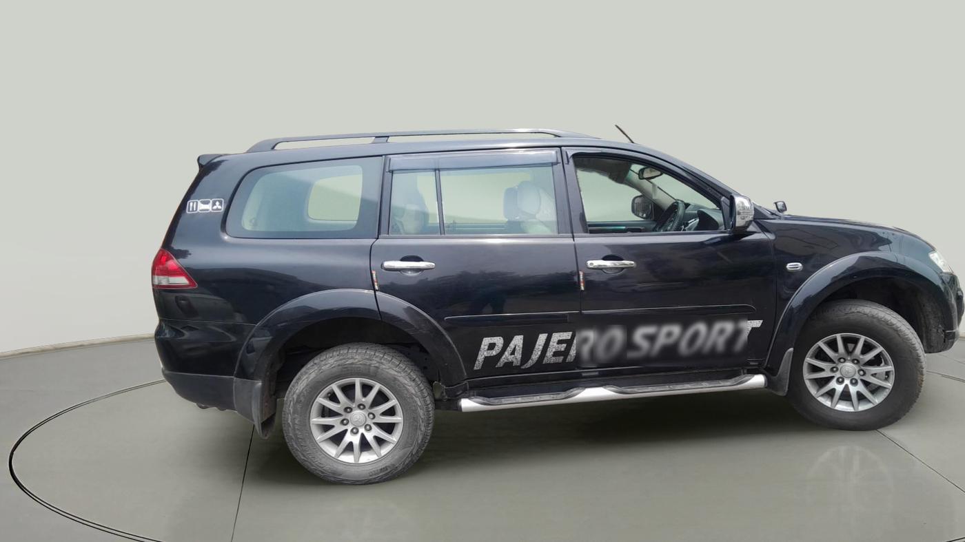 2015 Mitsubishi Pajero Sport 2.5 AT 4X2, Diesel, Automatic, 91,114 km, exterior