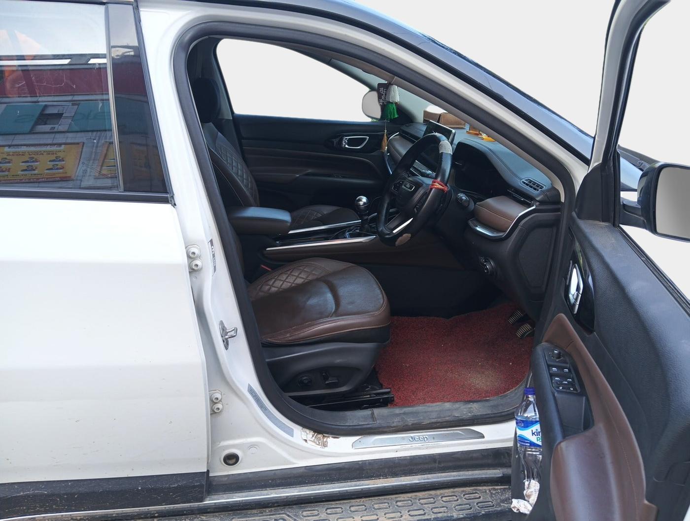 2022 Jeep MERIDIAN LIMITED (O) 4X2 MT, Diesel, Manual, 95,000 km, interior