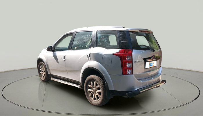 2017 Mahindra XUV500 W10 AT, Diesel, Automatic, 1,32,318 km, exterior