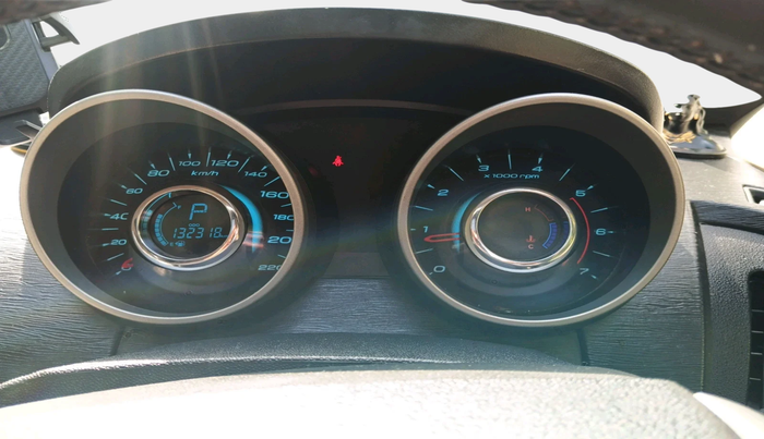 2017 Mahindra XUV500 W10 AT, Diesel, Automatic, 1,32,318 km, interior