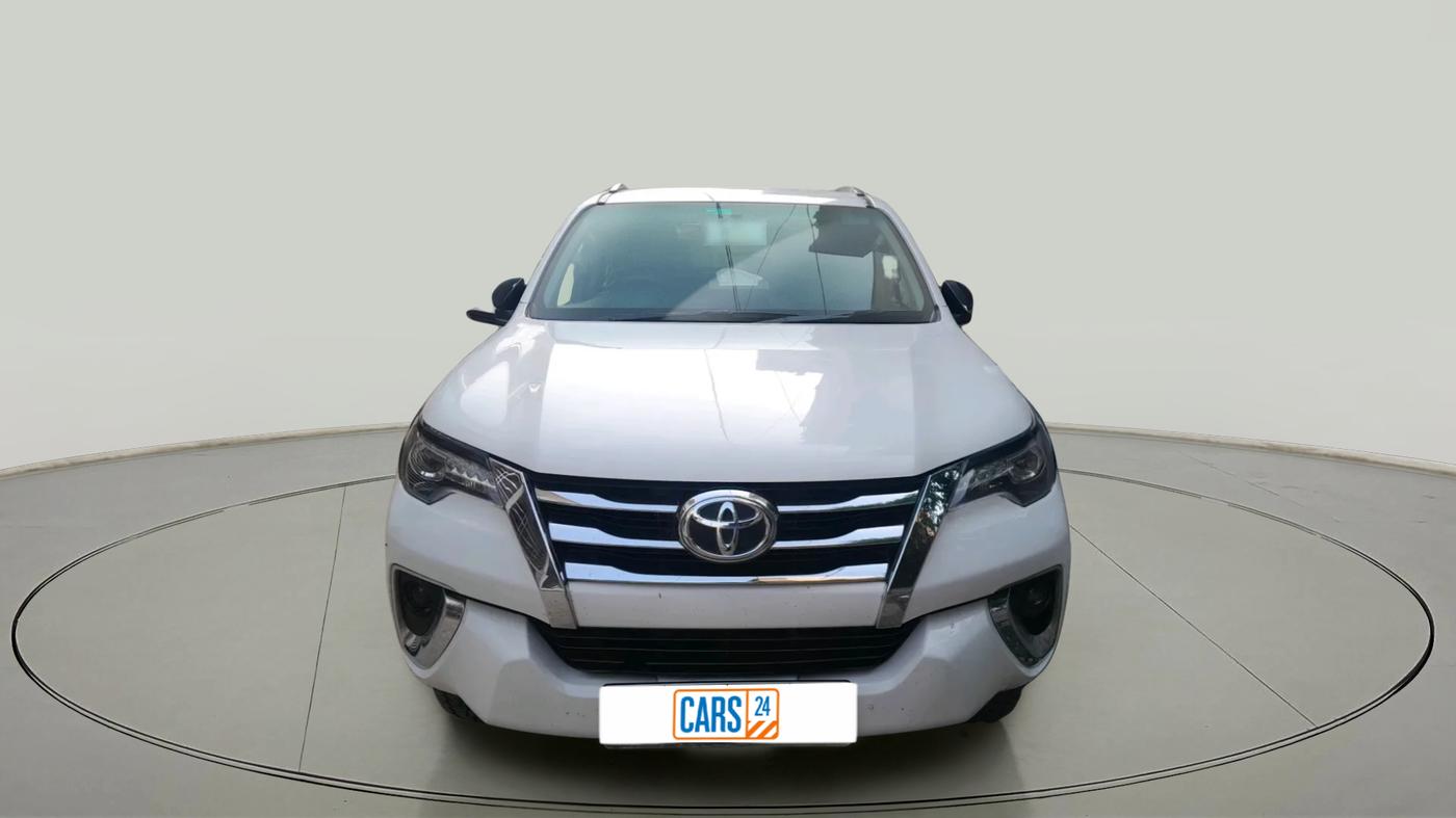 2019 Toyota Fortuner 2.8 4X4 AT, Diesel, Automatic, 1,34,000 km, exterior