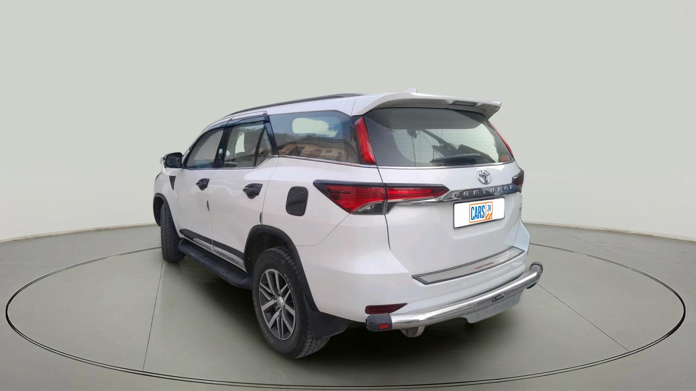 2019 Toyota Fortuner 2.8 4X4 AT, Diesel, Automatic, 1,34,000 km, exterior
