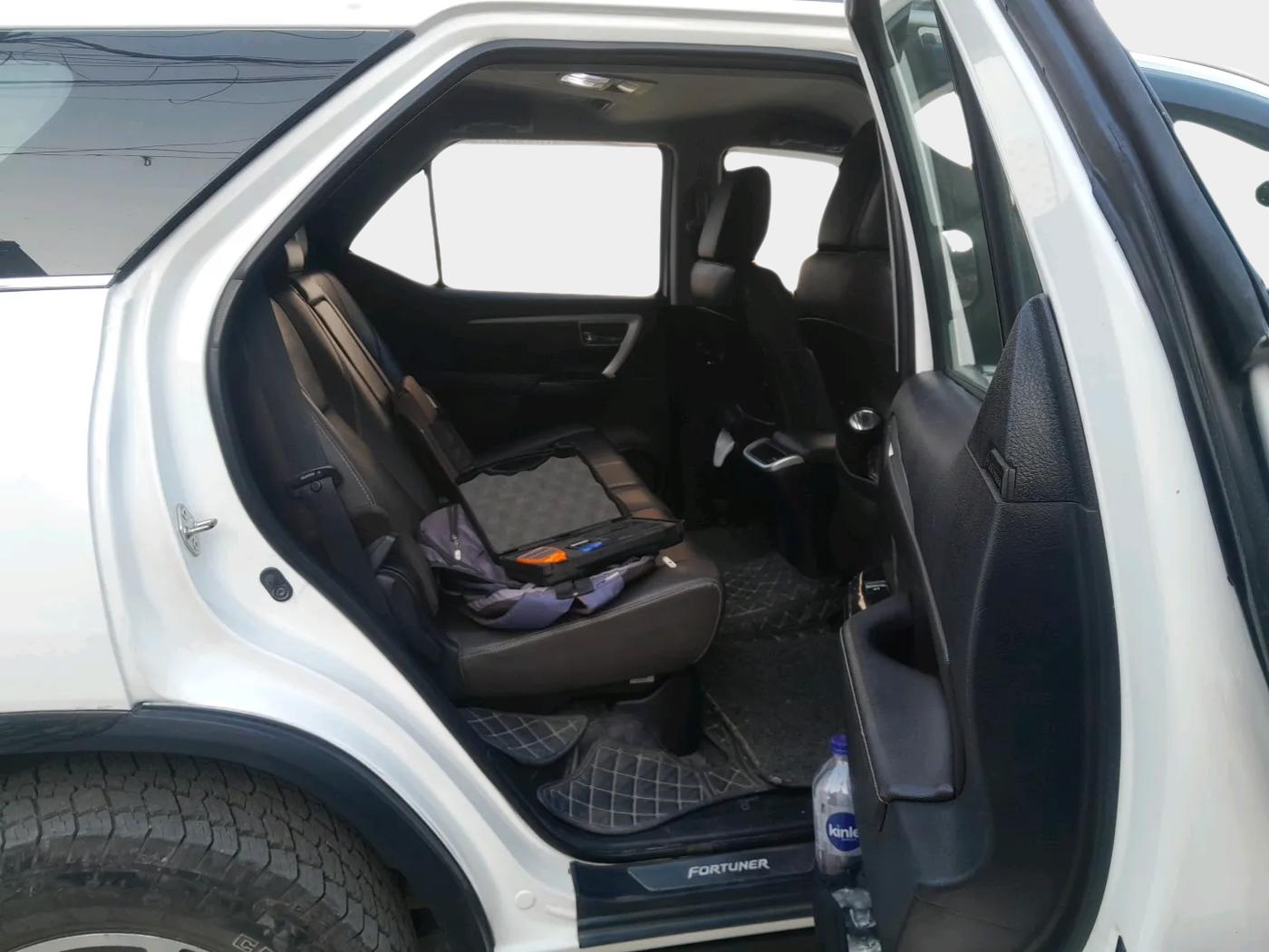 2019 Toyota Fortuner 2.8 4X4 AT, Diesel, Automatic, 1,34,000 km, interior